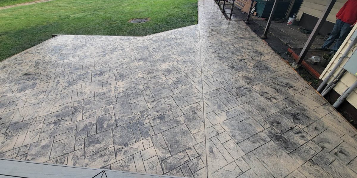 336604726_155651294080445_2183687591725393681_n